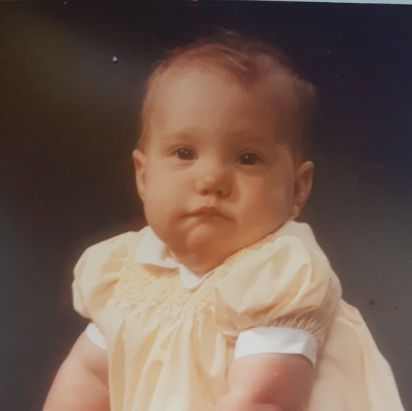 Meet your Posher, Sarah - Picture 1 of 1